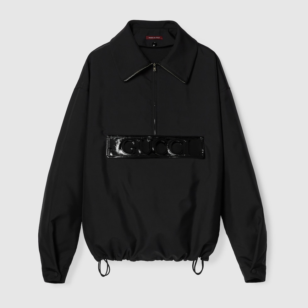 GUCCIグッチ黒 ショートコート ベルト付き GUCCIグッチ黒 ショートコート ベルト付き