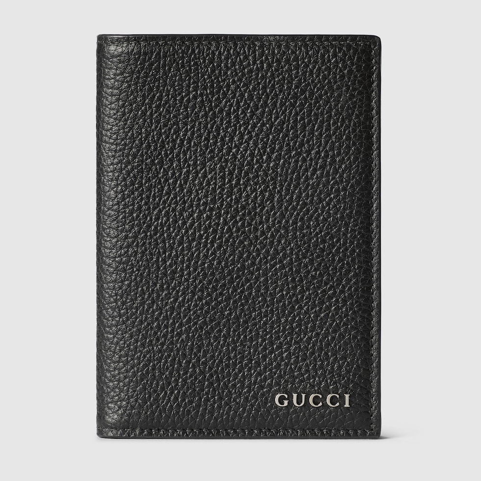 Gucci パスポート入れ GG passport case with grey interior in black GG Supreme