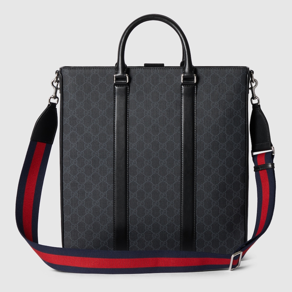 MittelgroBer GG Shopper in schwarzer GG Supreme Canvas GUCCI DE