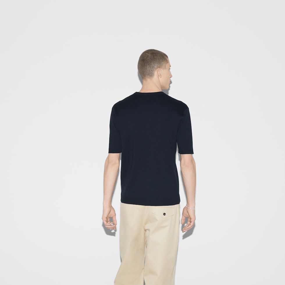 【GUCCI】CASHMERE AND SILK TOP Tシャツ Cashmere and silk top with intarsia in light camel | GUCCI® US