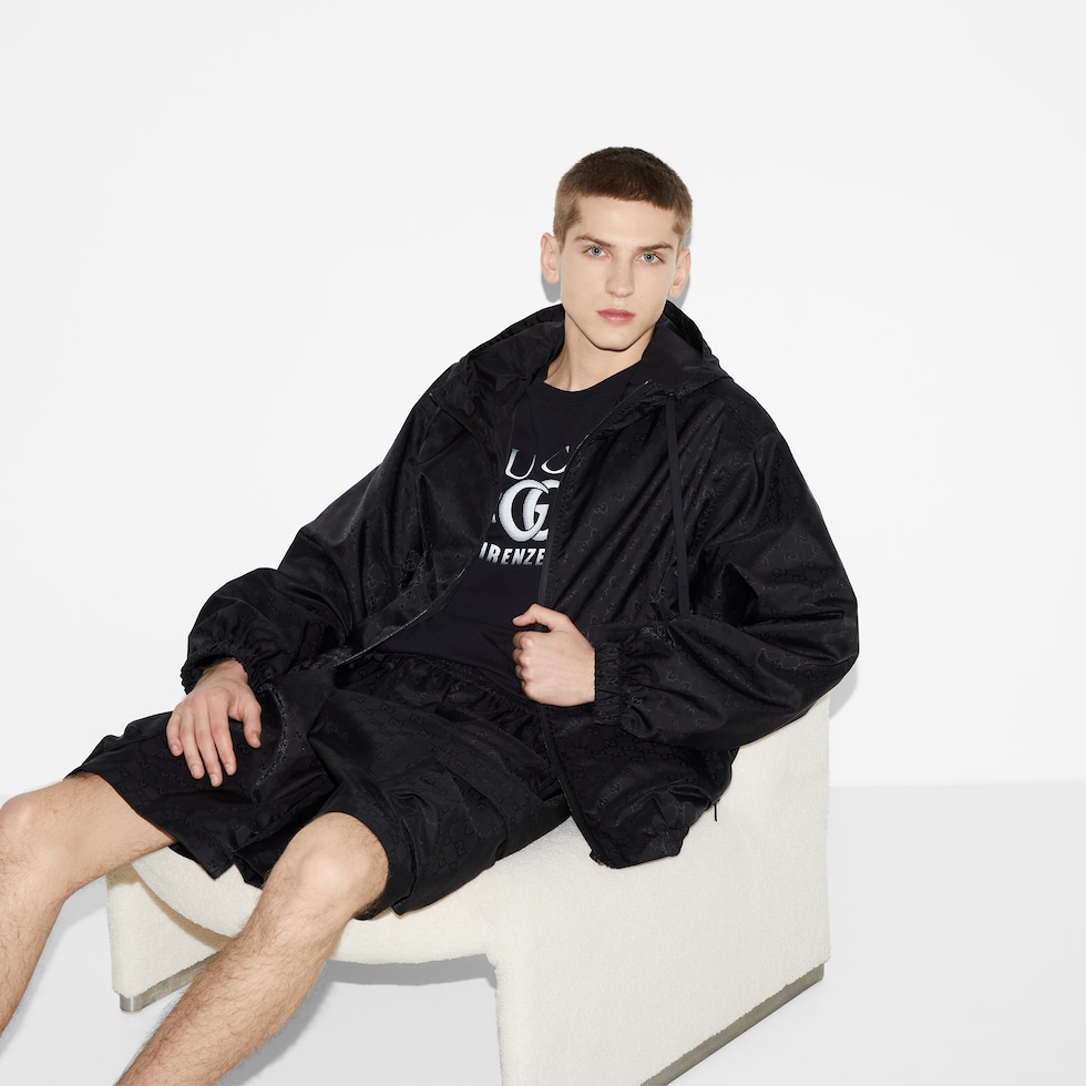 Veste en jacquard de nylon GG léger en noir | GUCCI® Canada