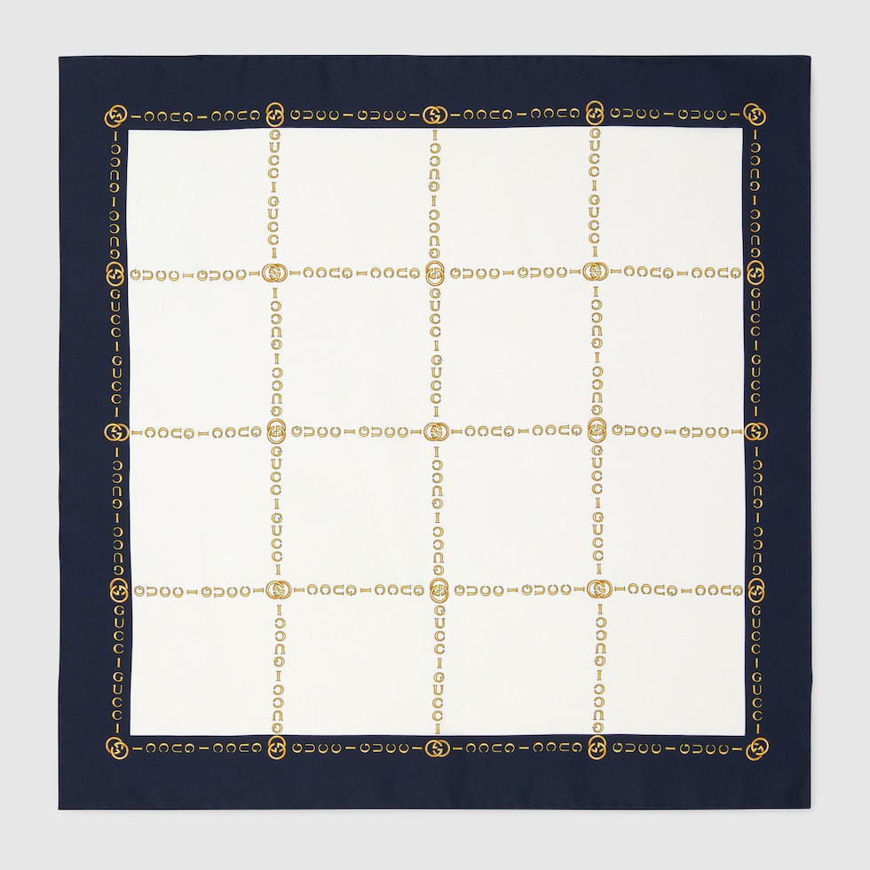 ポケットチーフ　GUCCI シルク Interlocking G Gucci chain silk pocket square in ivory