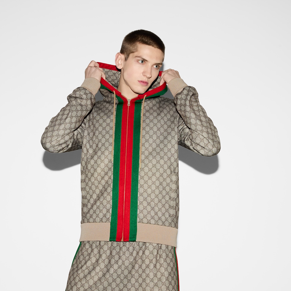 【関税送料込】Gucci OVER ZIP HOODIE WITH WEB DETAIL Technical jersey zip jacket with Web in beige and ebony