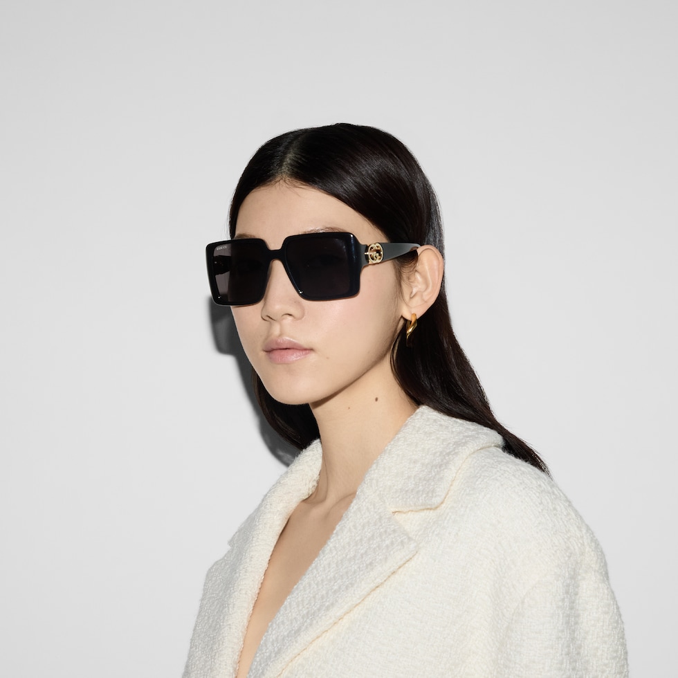 Specialized fit square sunglasses in black | GUCCI® SG