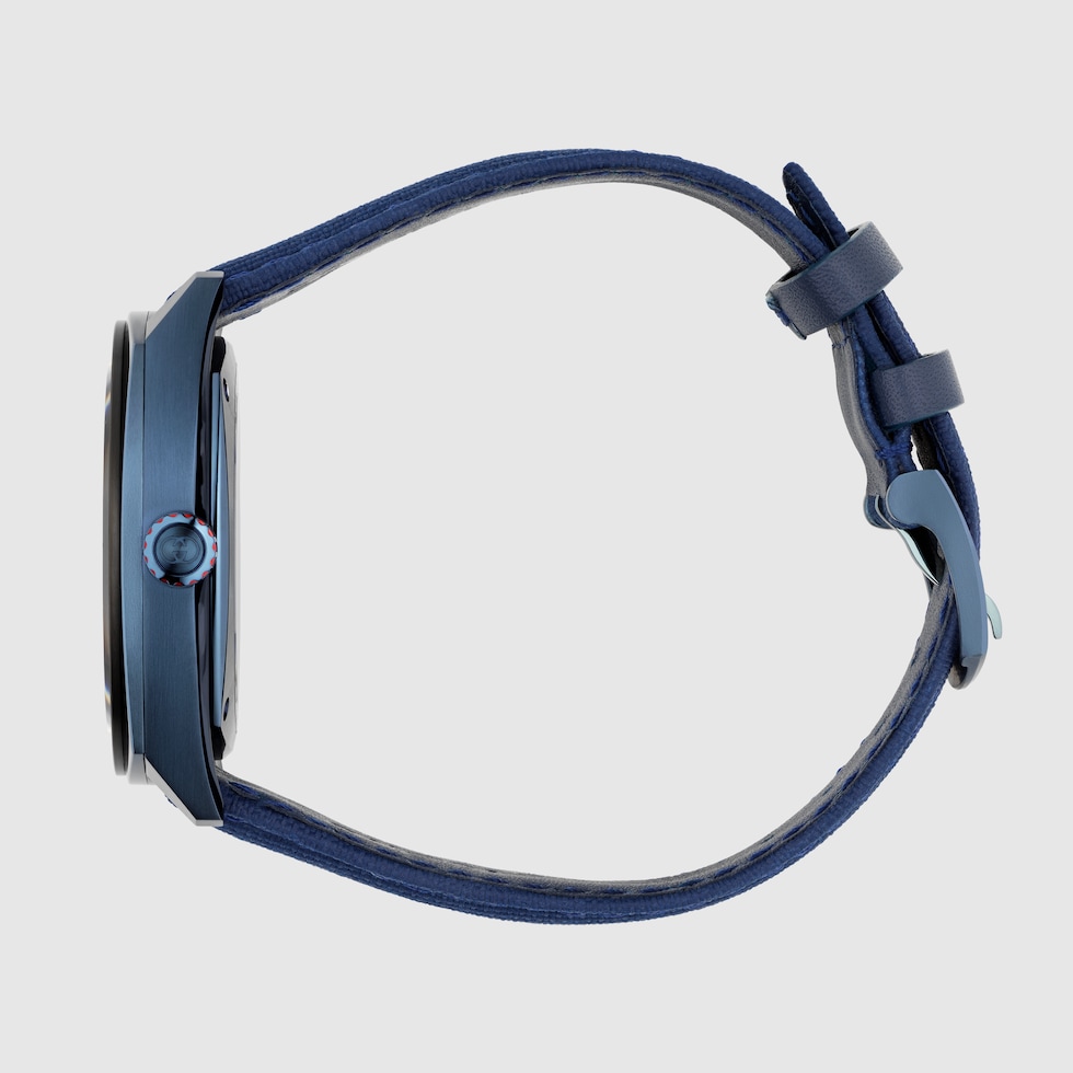 Gucci Interlocking Uhr, 41 mm in blaues Gummi | GUCCI® DE