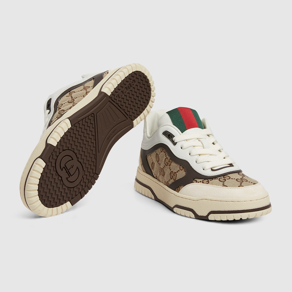 y.riページ Women's Gucci Re-Web trainer in beige and ebony GG canvas