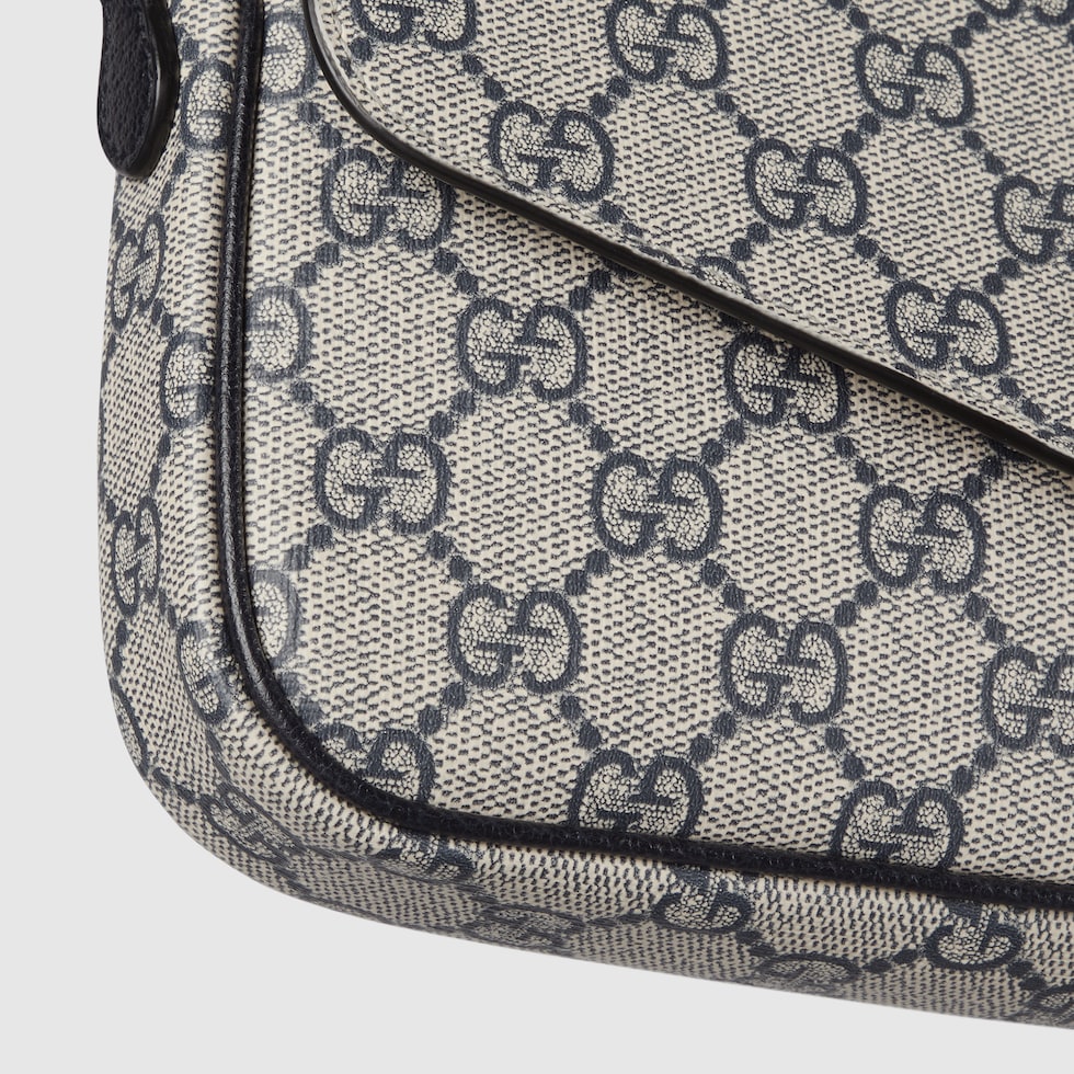 Ophidia Mini-Tasche in beigefarbener und blauer Supreme | GUCCI® DE 