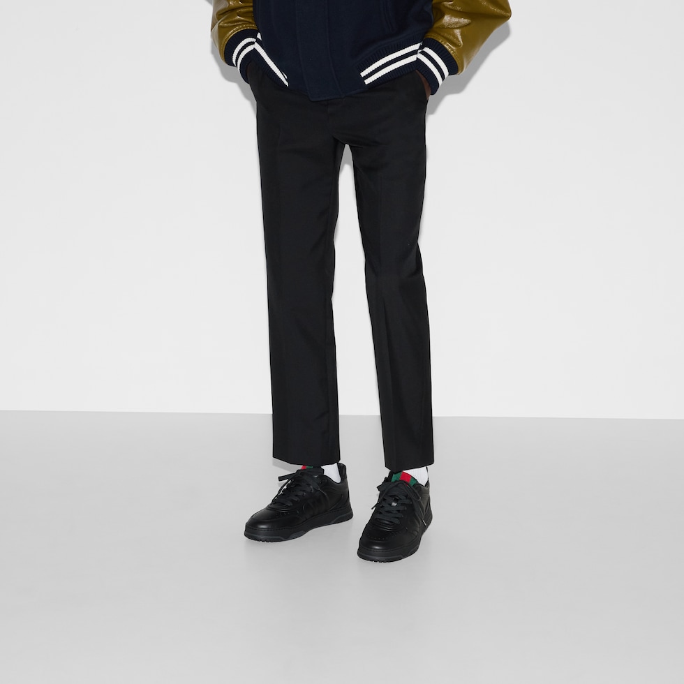 スニーカー GUCCI LEATHER RE-WEB SNEAKER Men's Gucci Re-Web sneaker in black leather | GUCCI® CA
