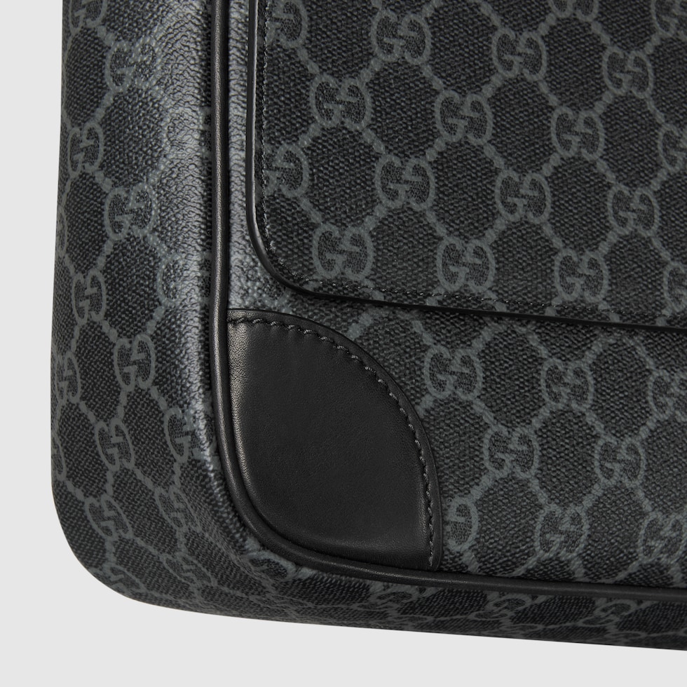 RSさま専用【極希少　美しいヌメ革】クロスボディバッグ　オリジナルロゴ CHARLES & KEITH メタリックアクセント ターンロッククロス