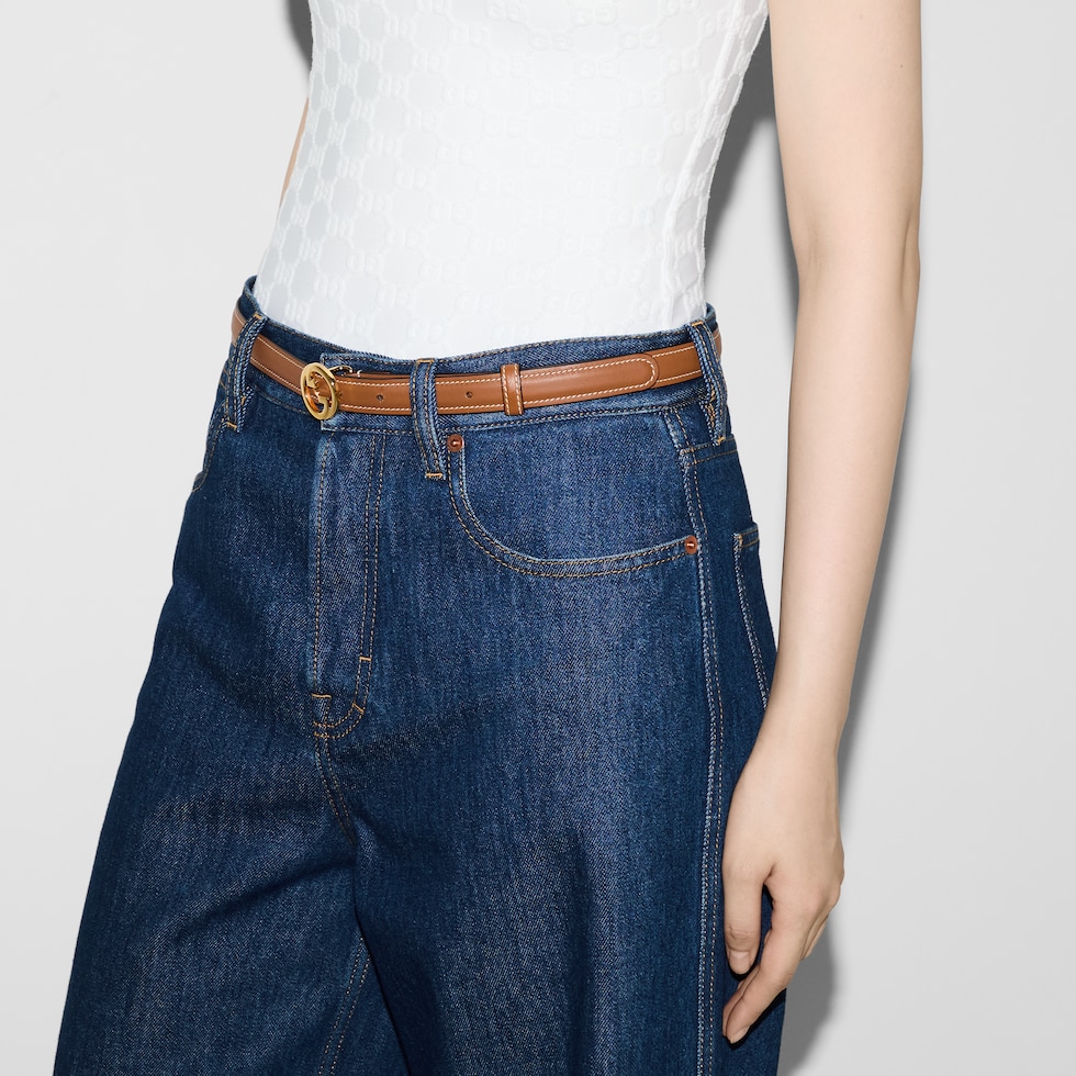 デニム・ジーパン GUCCI Woman Jeans Blue 816971XDC5F 4100 Leather-trimmed wide-leg jeans in blue - Gucci | Mytheresa