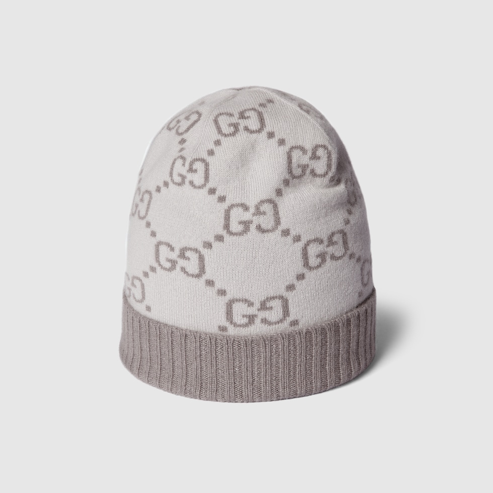 Cappello in jacquard di cashmere GG in grigio chiaro e avorio