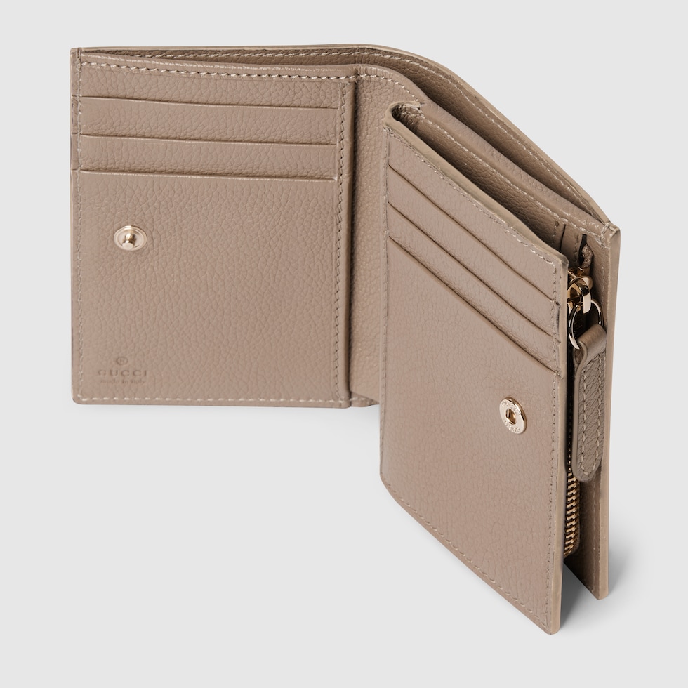 GUCCI - 国内完売 GUCCI グッチ GGエンブレム ミディアム