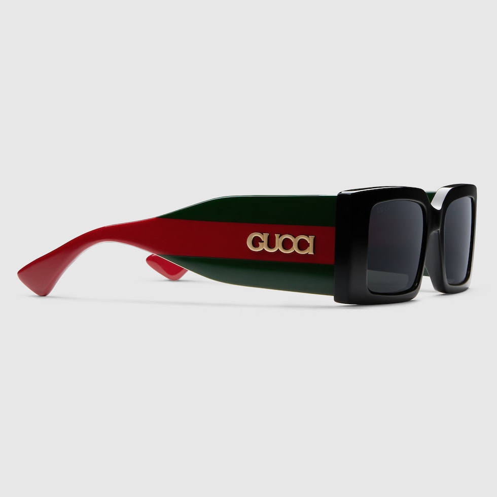 Occhiali da sole rettangolari in nera | GUCCI® IT