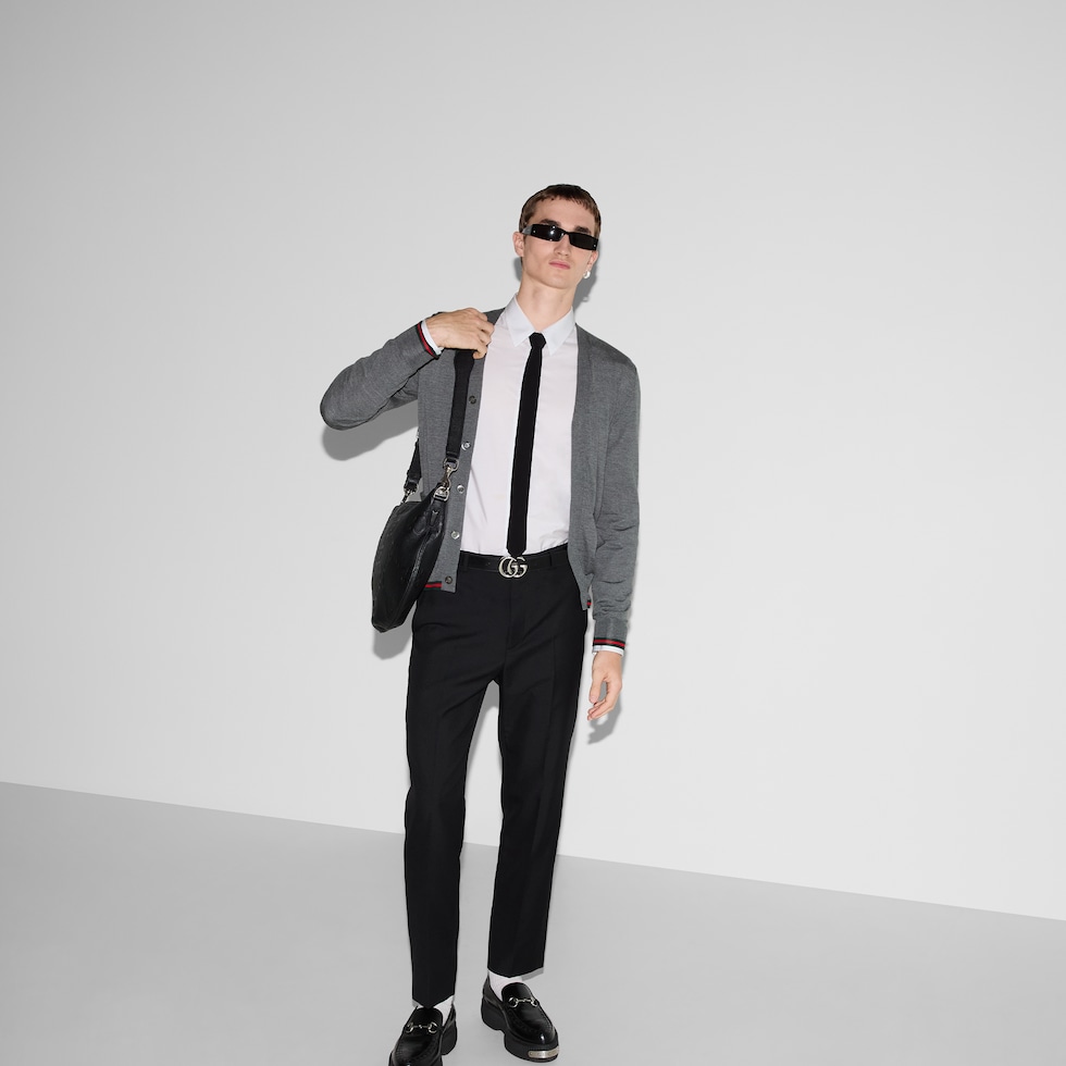 【送料込】GUCCI ウェブ ストライプ ウールニット カーディガン ウェブ ストライプ ウールニット カーディガンダークグレー