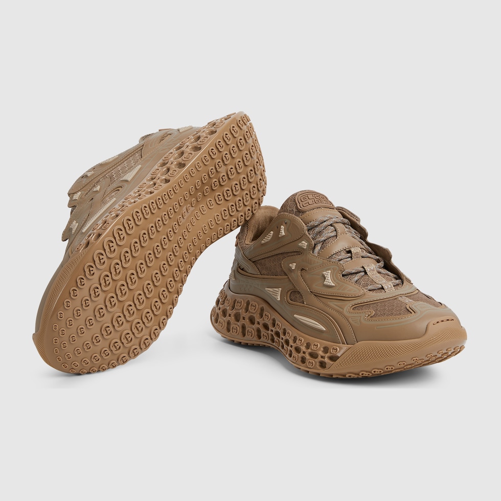 【国内発送関税込】【GUCCI】カブ3D スニーカー Men's Gucci cub3d sneaker in grey Demetra and mesh | GUCCI® US