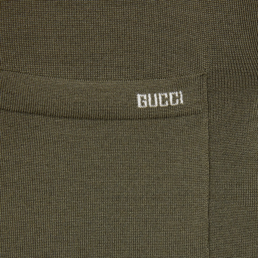 824126_XKER2_3051_012_100_0000