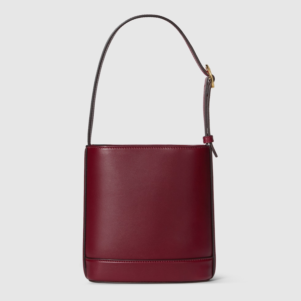 【グッチ】 Bucket Bags かごバッグ GG Marmont small bucket bag in white leather | GUCCI® US
