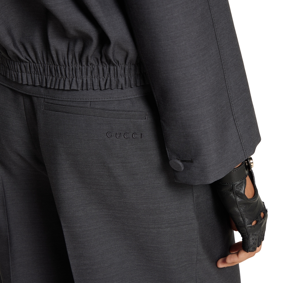 828769_Z7AO2_1505_005_100_0000