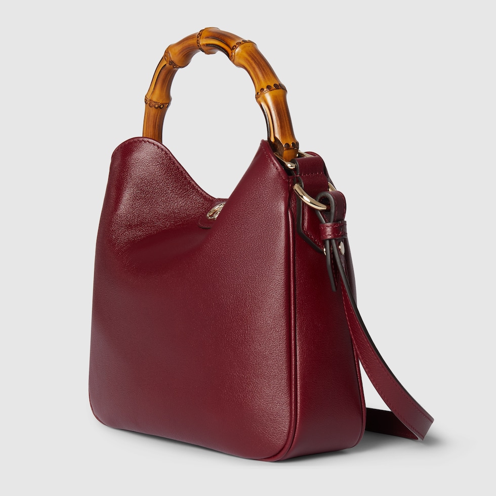 Gucci Diana small shoulder bag in Rosso Ancora red leather