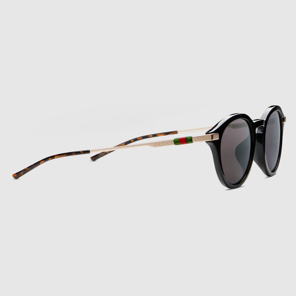 Low nose bridge fit round sunglasses in black | GUCCI® SG