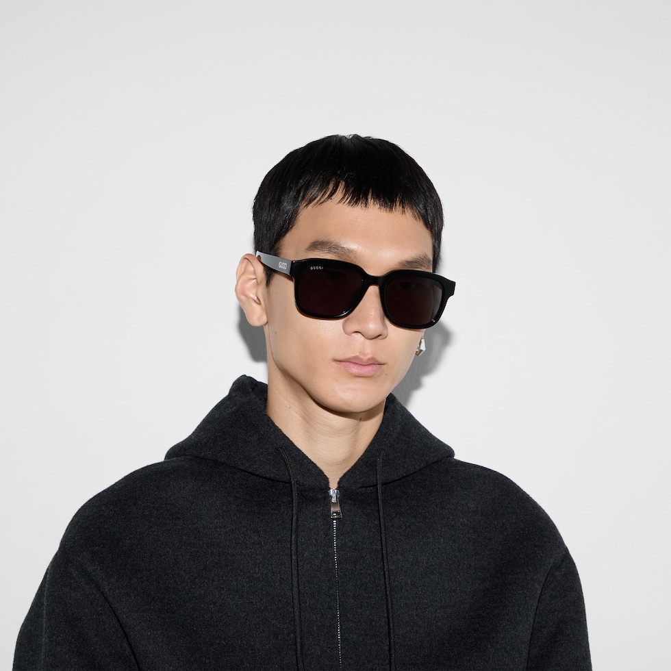 Low nose bridge fit square sunglasses in black | GUCCI® SG