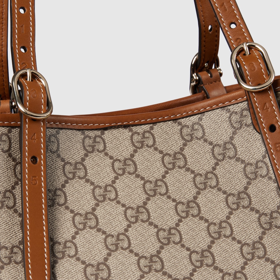 トートバッグ Gucci Original Gg Tote GG Emblem large tote bag in beige and dark brown fabric