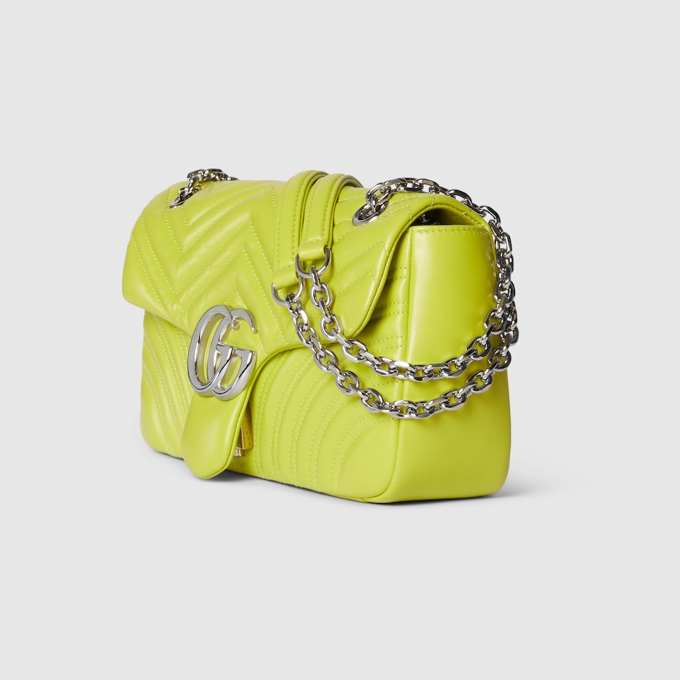 GG Marmont medium shoulder bag in bright green leather