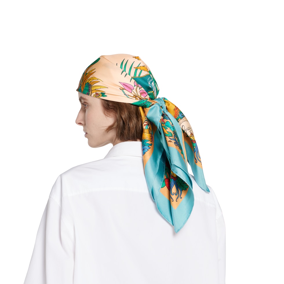 90 x 90 project printed silk carré in multicolor | GUCCI® US 90 x 90 project printed silk carré in multicolor | GUCCI® US