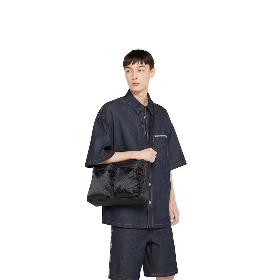 ＊GUCCI＊ GGナイロン ラージ スリングバッグ 関税・送料込み GGナイロン ラージ スリングバッグ アシッドグリーン GGナイロン