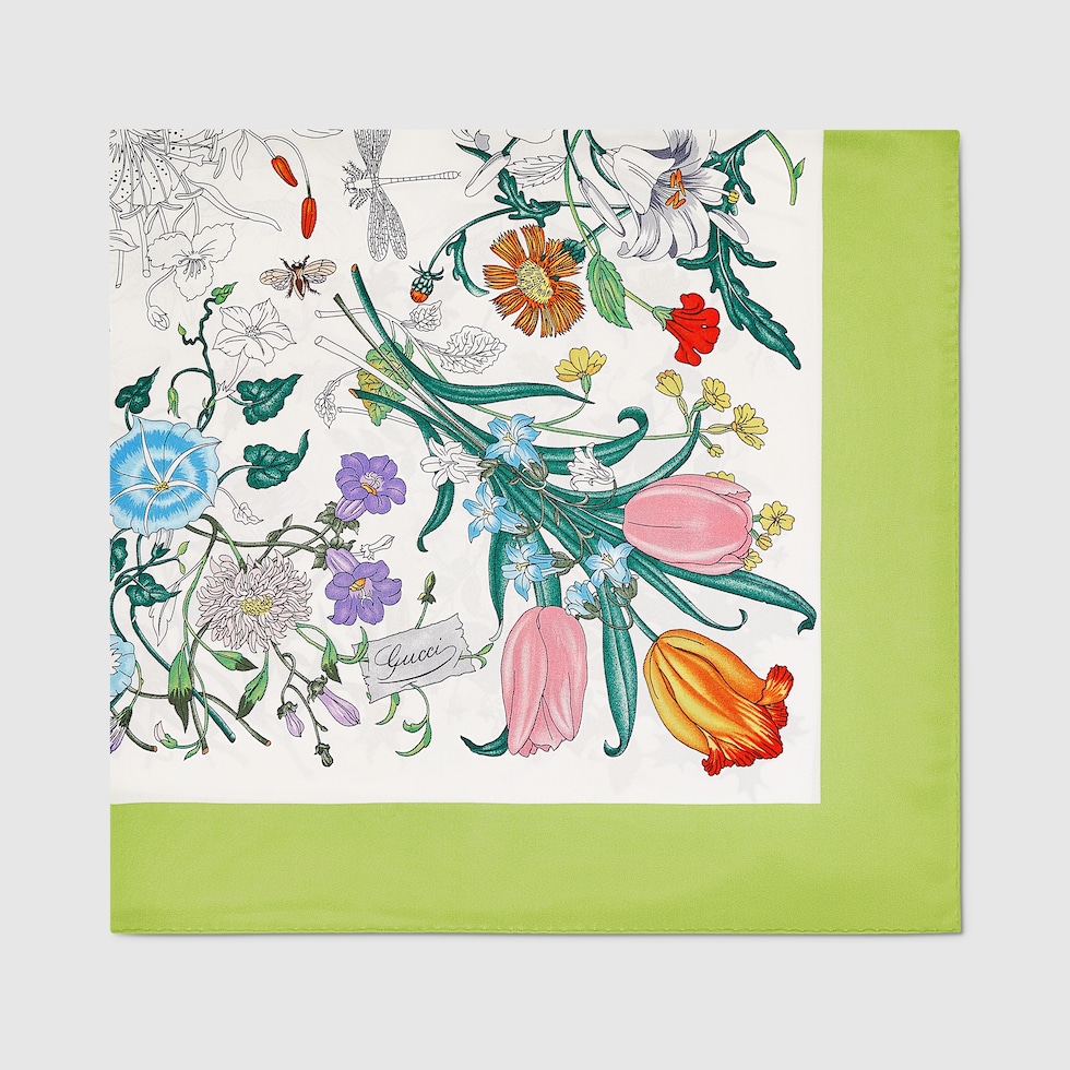 スカーフ GUCCI Printed silk carre 783164_3G001_2773_003_100_0000