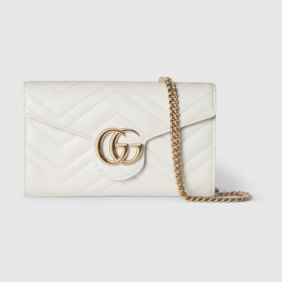 GUCCI ホワイトレザー チェーンウォレット GG Marmont wallet on chain in white leather | GUCCI® US