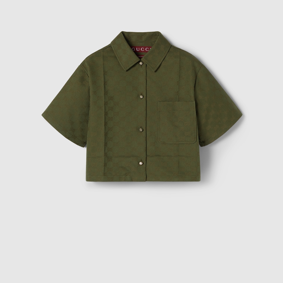 Tシャツ・カットソー GUCCI Men T Shirts 821084XKEPG 3316 green Gucci Men's Green Vertical Logo T-Shirt, Size M