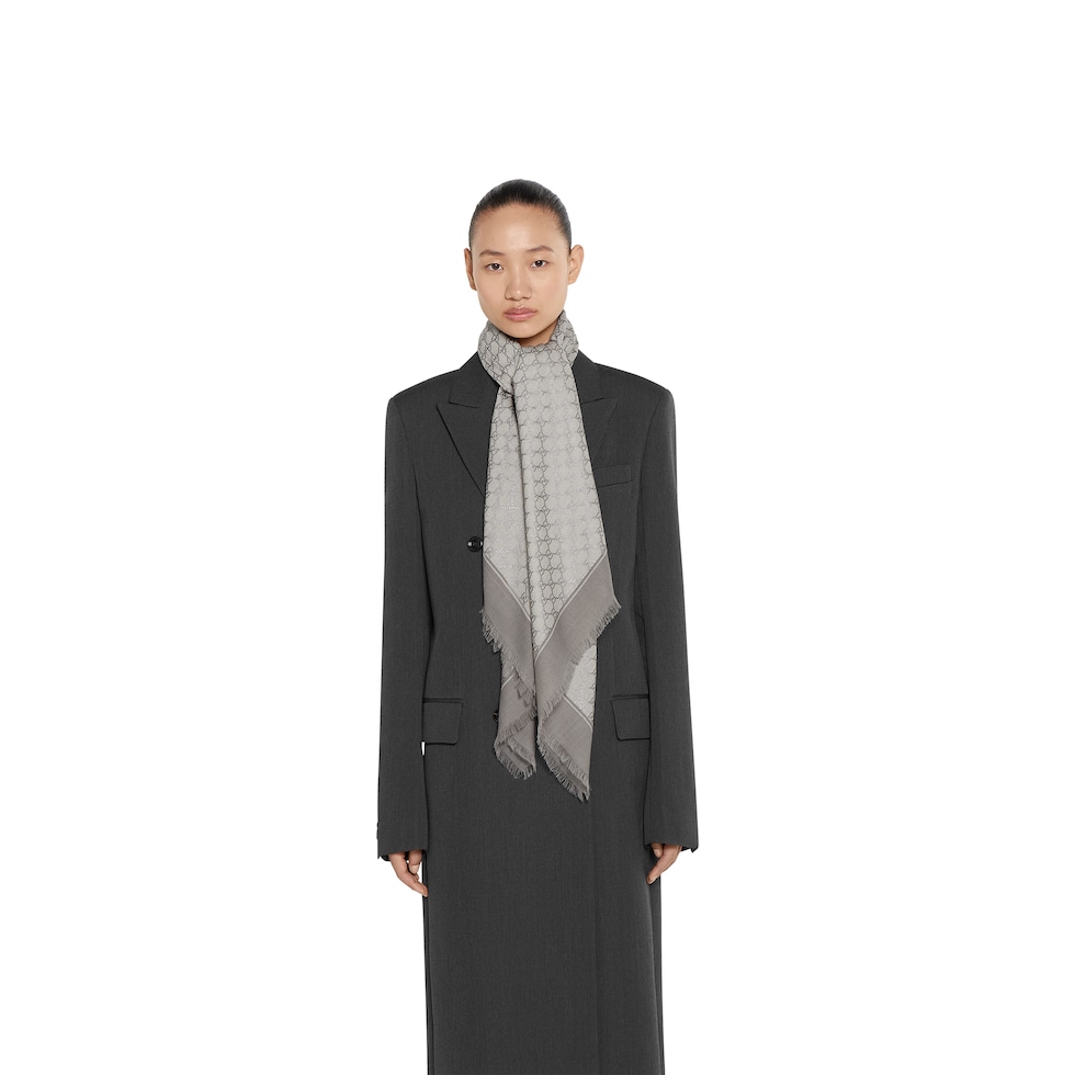GG wool shawl in light grey | GUCCI® US