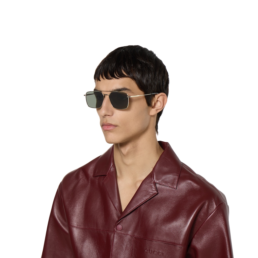 Low nose bridge fit sunglasses in light gold | GUCCI® IE