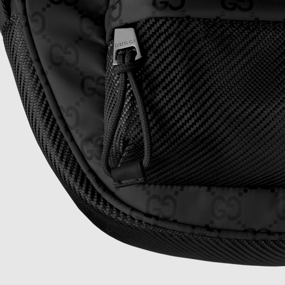 25新作 グッチ ネクサス GGナイロン ラージ スリングバッグ Gucci Nexus large slingbag in black GG nylon | GUCCI® SE