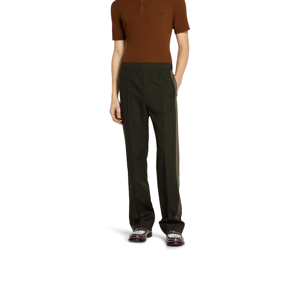 QA ®غوتشي |‎Wool twill pant with logo in forest green