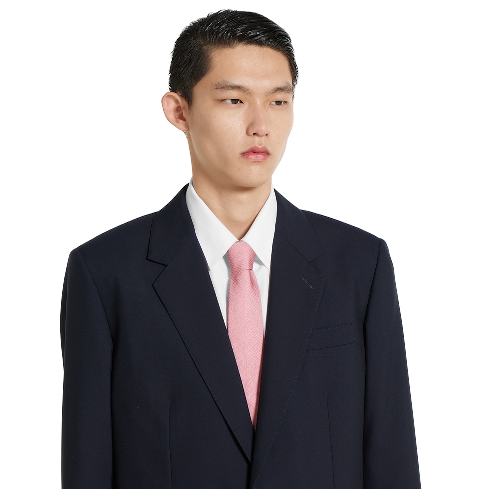 GUCCI Red Multi-Color Chain Link Silk Tie main image 0