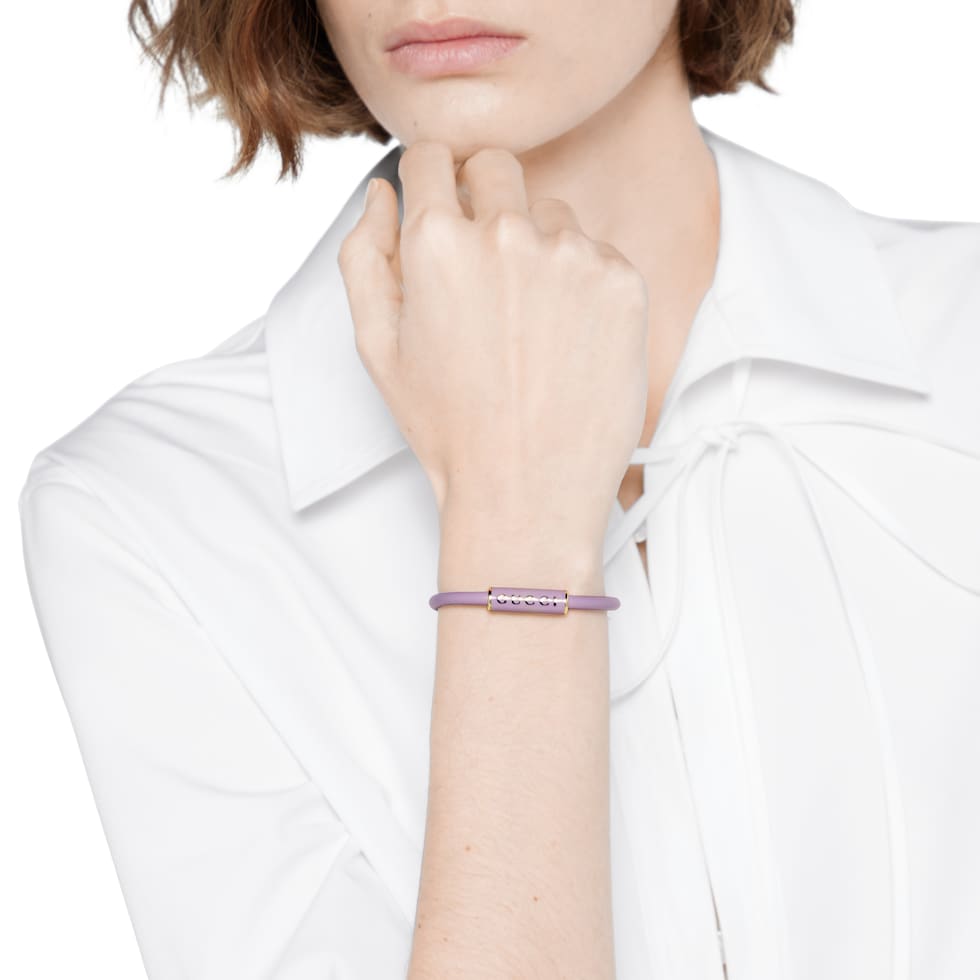 ラッカーフィニッシュ GUCCI ブレスレット ・ライラック レザー