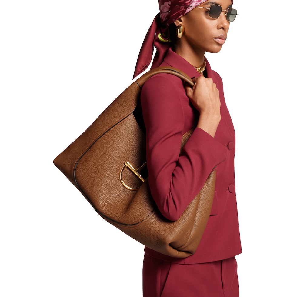 Gucci Softbit maxi shoulder bag in brown leather | GUCCI® US