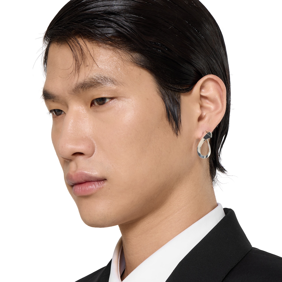 839603_J8400_0818_004_100_0000