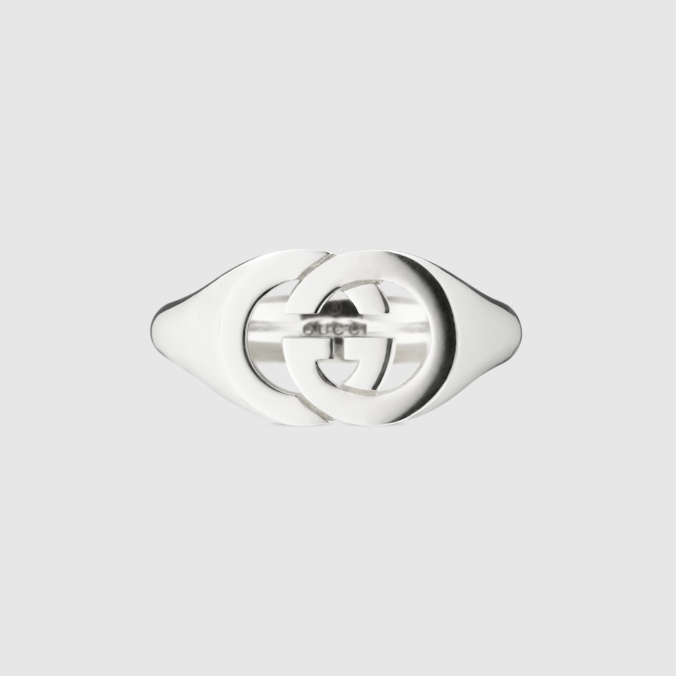 Gucci Interlocking signet ring in 925 sterling silver | GUCCI® US