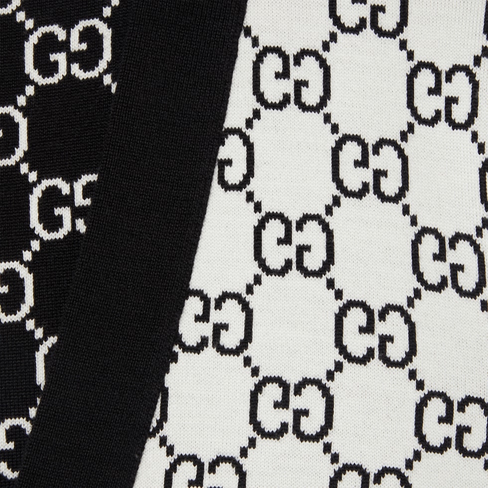 【GUCCI】ジャケット　羽織り　アウター　ハイネック　ホワイト　38 GUCCI】ジャケット 羽織り アウター ハイネック ホワイト 38