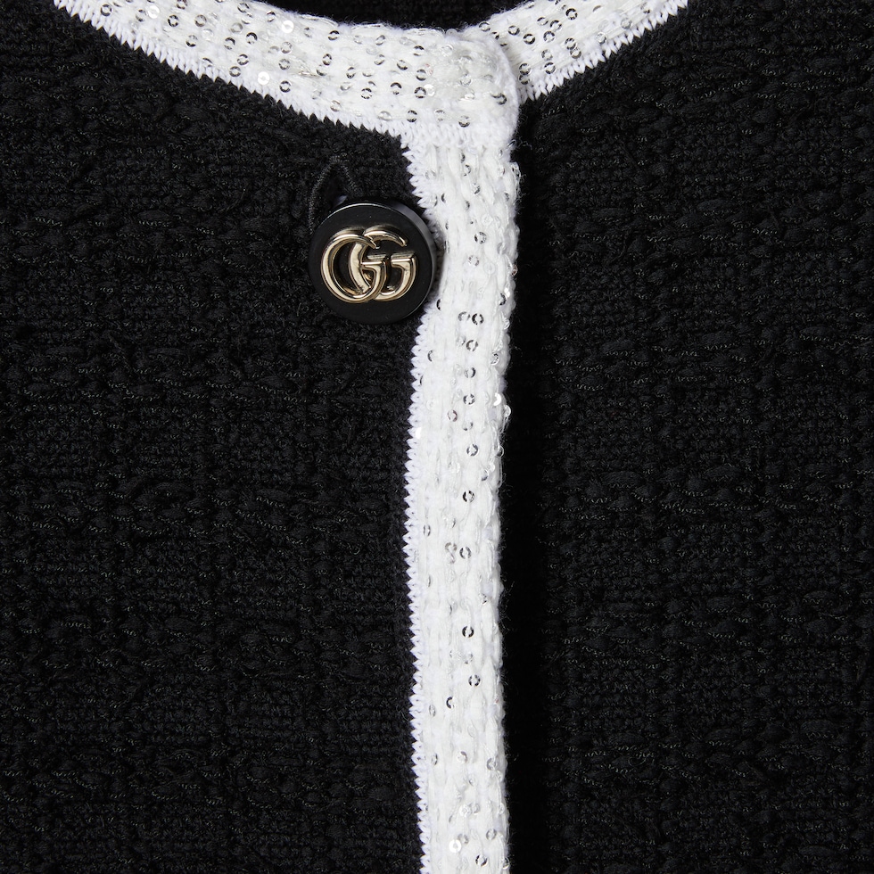 832677_XKEY3_1070_012_100_0000