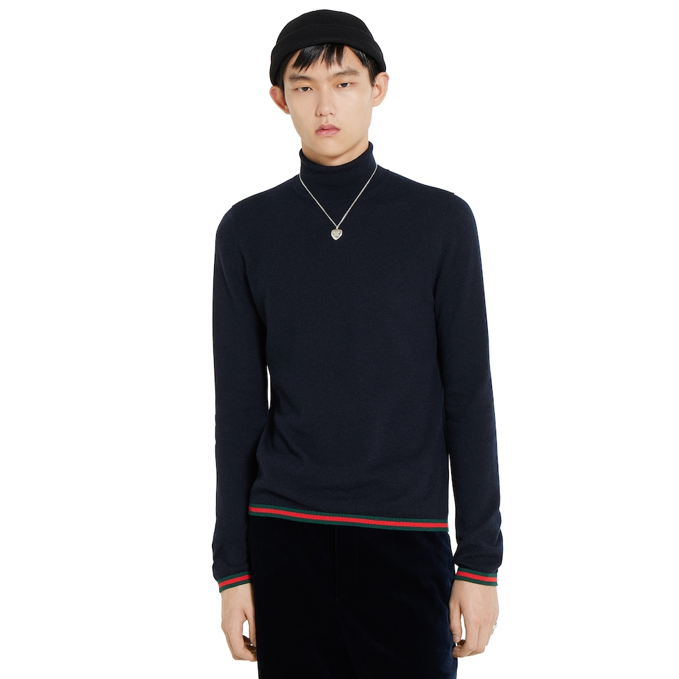 Fine soft cashmere turtleneck in dark blue | GUCCI® US
