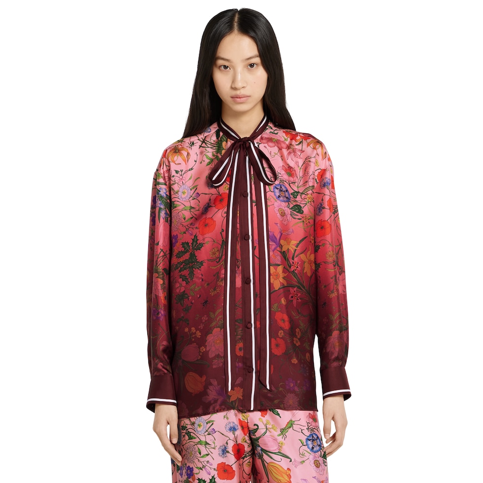 ちか］⭐️送料込み⭐️美品 Camicia ＋スタンド軽量Bag赤 楽天