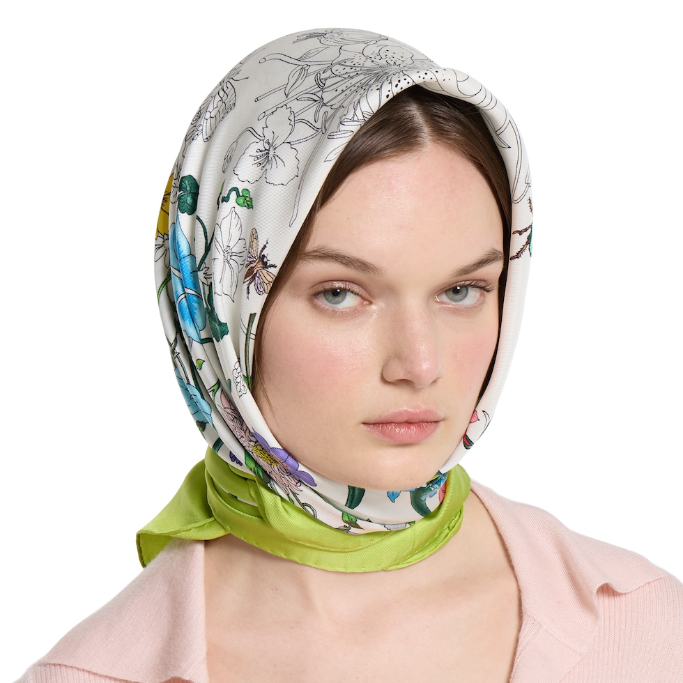 フローラ プリント シルクツイル スカーフ ・ホワイト＆グリーン