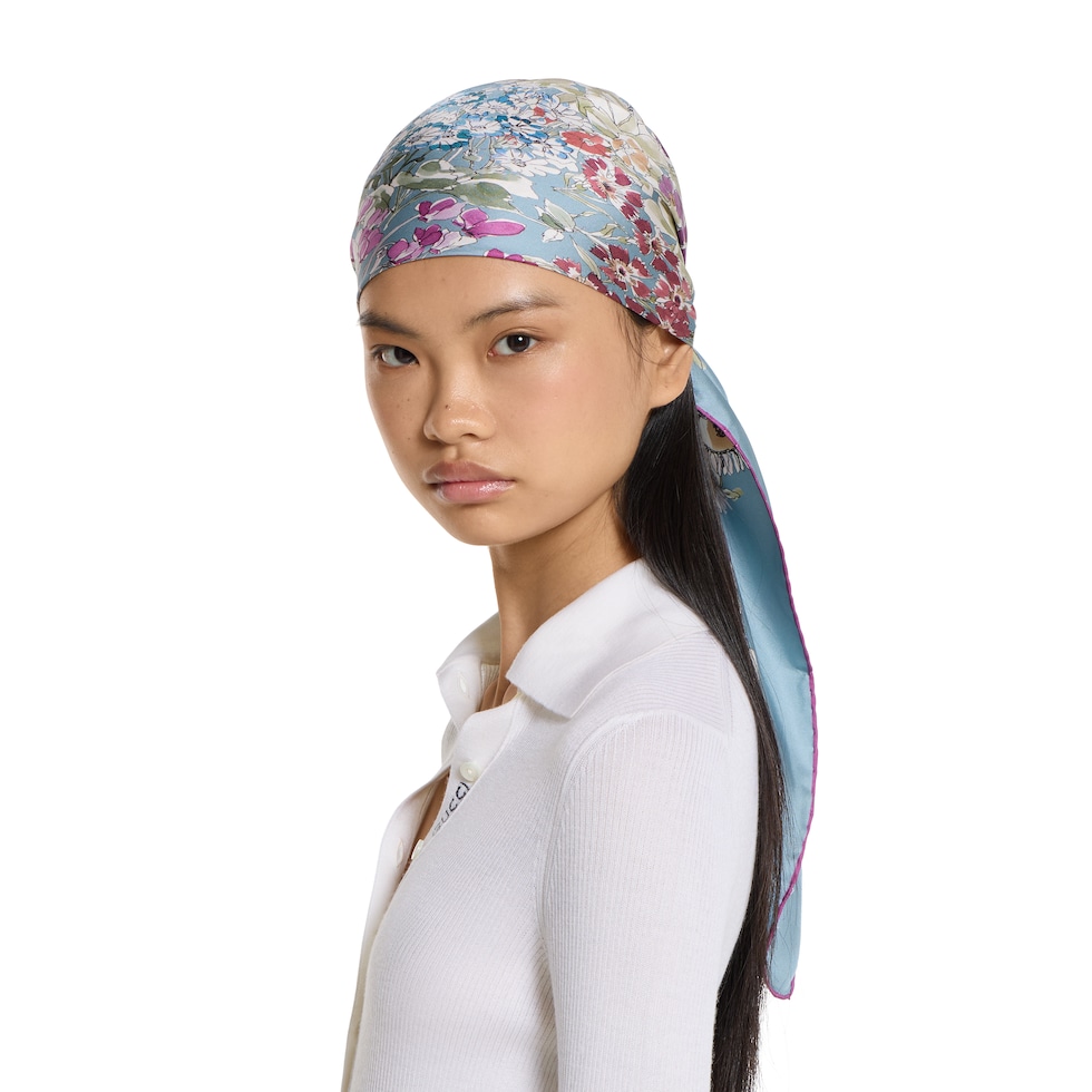 ■美品■グッチ■スカーフ■シルク■ブルー系■J0411 810042_3G001_4969_004_100_0000