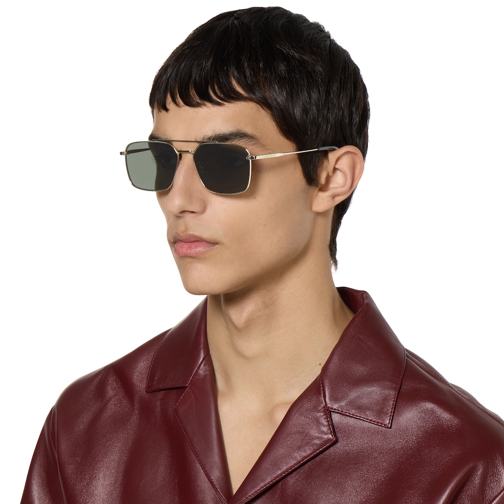 840027_I3330_8012_004_100_0000