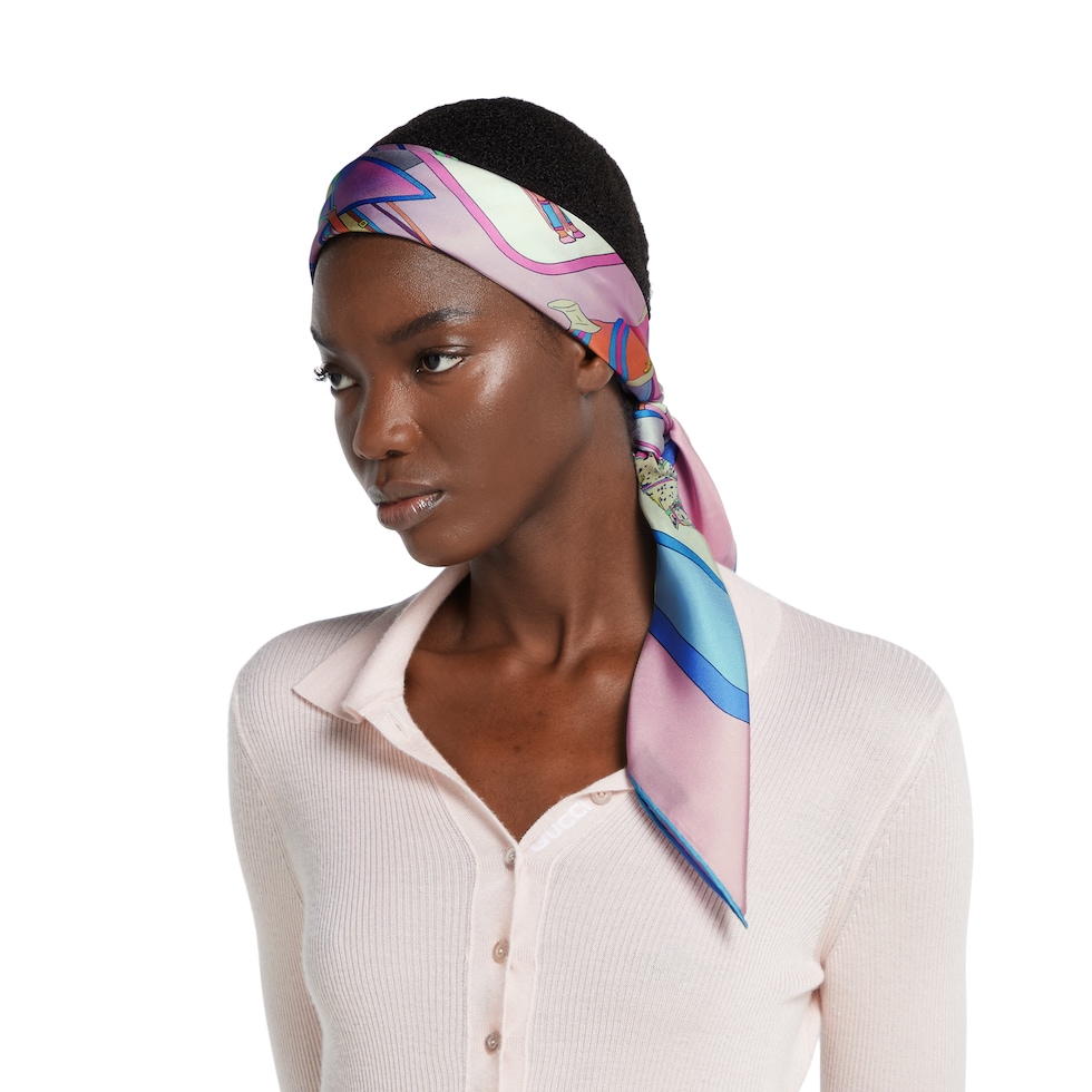 90 x 90 project printed silk carré in light blue and pink