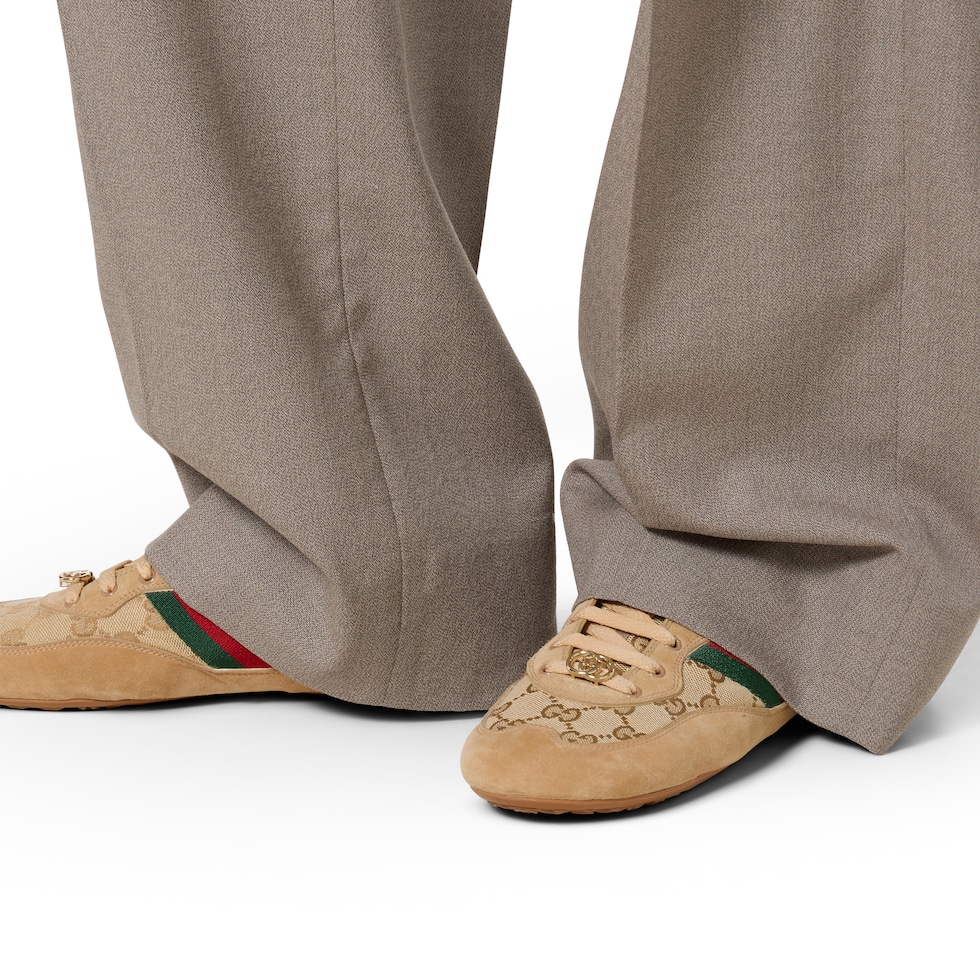 グッチ シフト〕ウィメンズ スニーカー ・ライトベージュ GGキャンバス